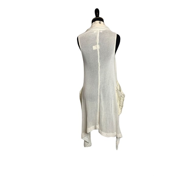 Bohemian Bird cream crochet asymmetric duster vest size small - Picture 3 of 9